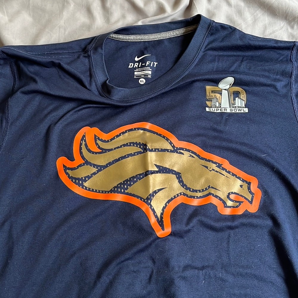 Nike Dri-Fit performance t-shirt!